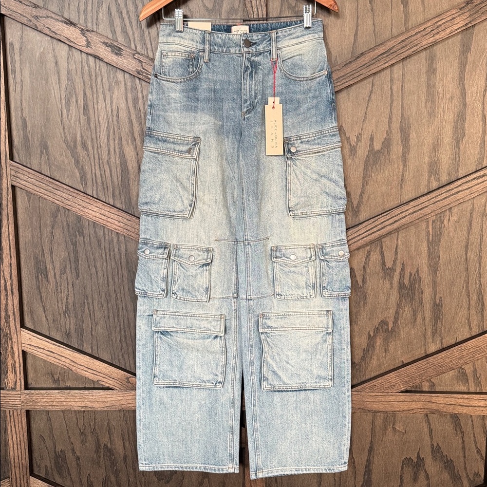 NWT 🦋 Alice + Olivia Denim Cargo Jeans